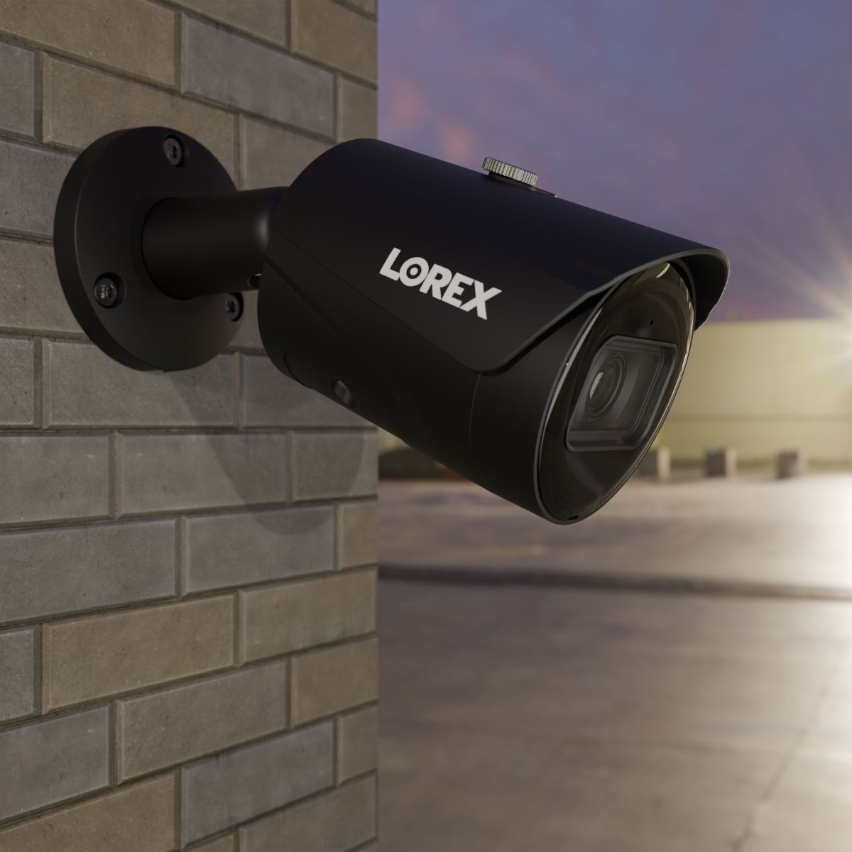 Lorex Fusion Series 4K 16 Channel (8 Wired + 8 Fusion Wi-Fi) 2TB Wired System with A4 Wired 2K IP Bullet Cameras